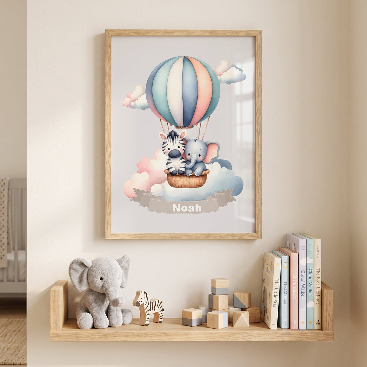 Personalisiertes Kinderposter mit Namen – Heißluftballon Tier